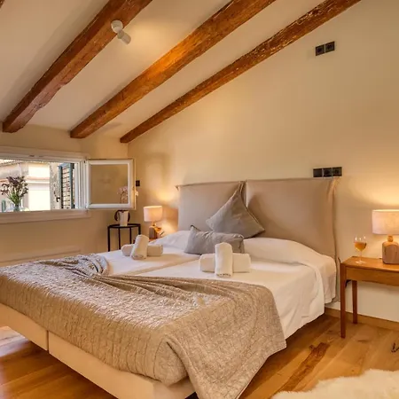 Apartment Liston Luxury Penthouse Corfu (city)